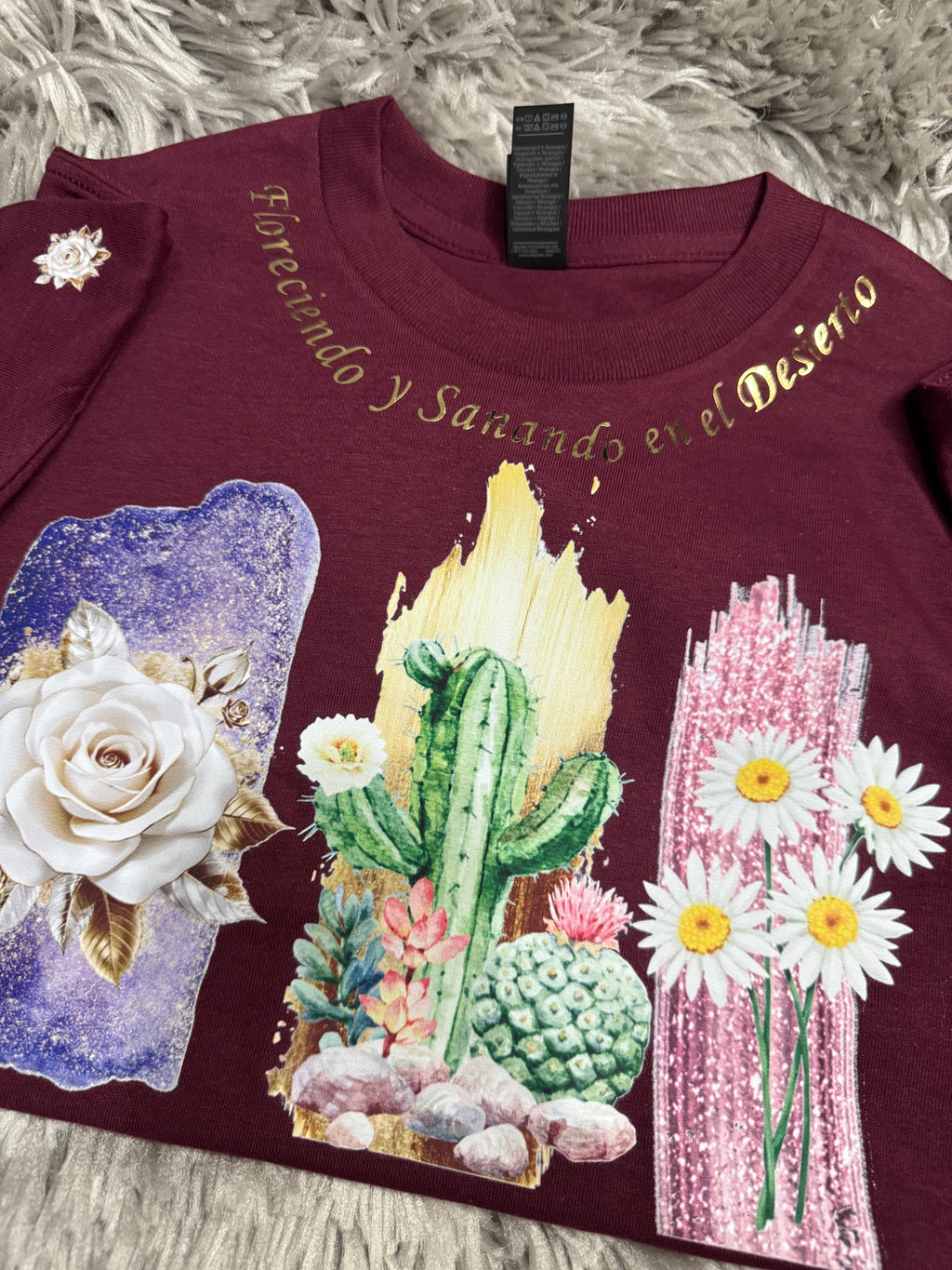 Camisa “Floreciendo y Sanando en el Desierto”