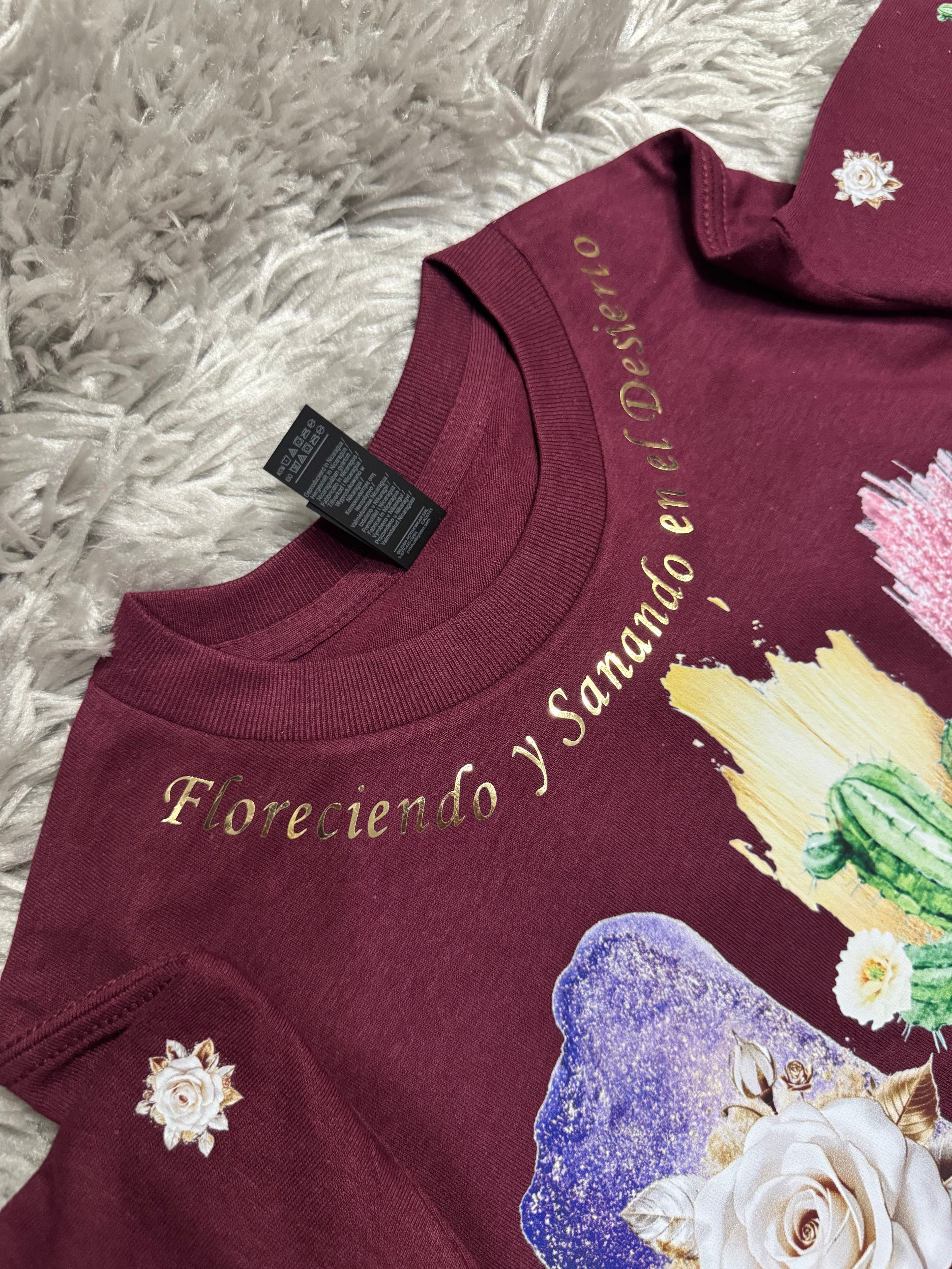 Camisa “Floreciendo y Sanando en el Desierto”