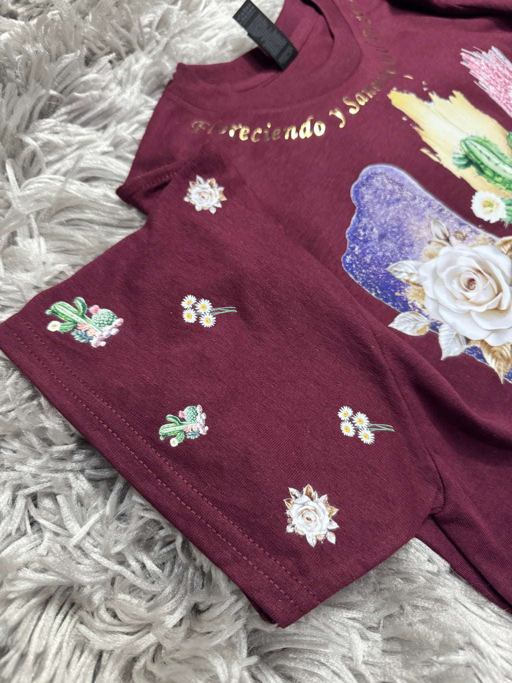 Camisa “Floreciendo y Sanando en el Desierto”