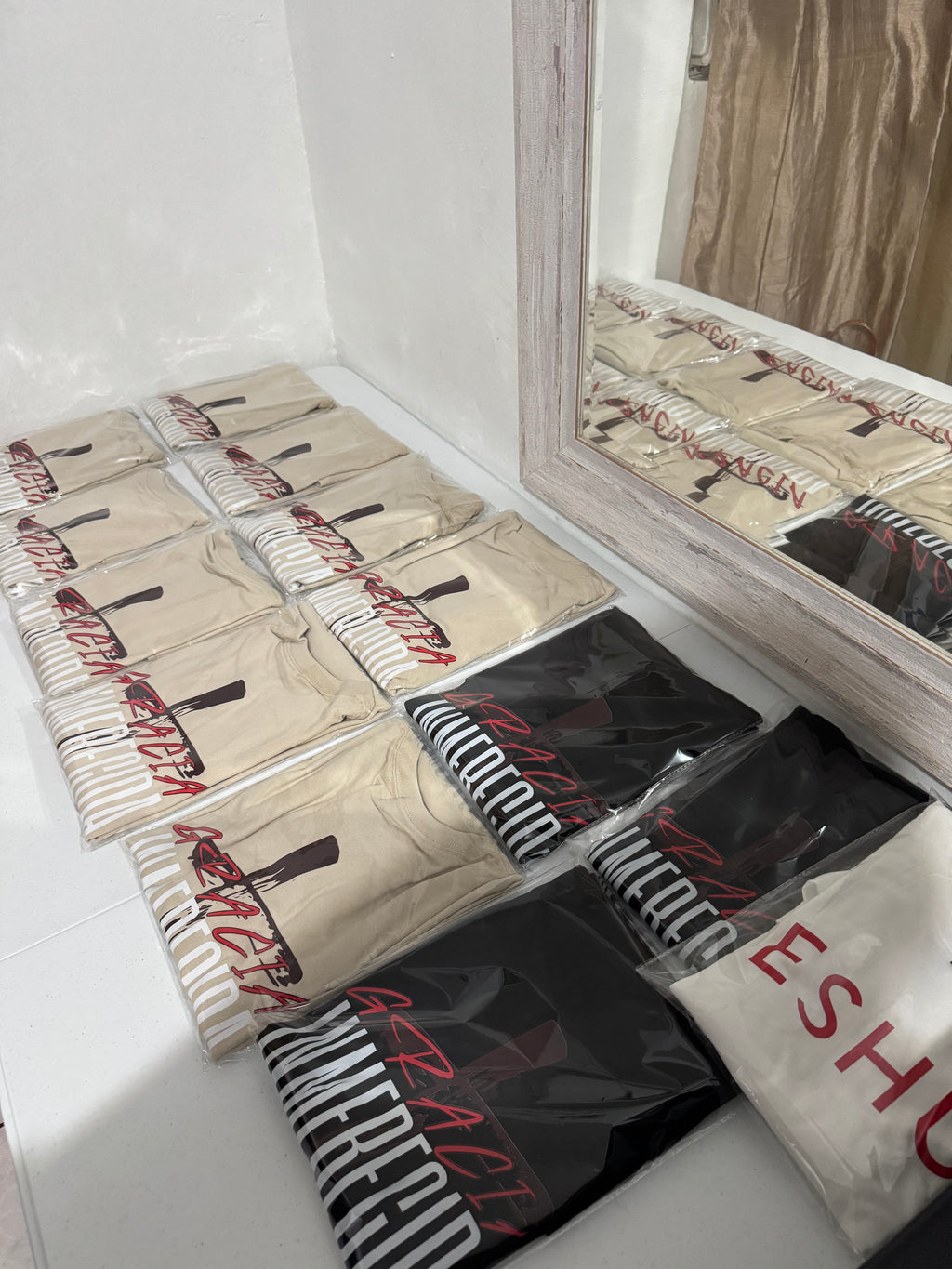 Camisa Cristiana “Gracia Inmerecida” – Fe que se Viste